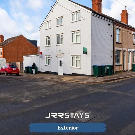 Jrr Stays - Coventry 6 Bedrooms Sleeps 12 Parking Exterior photo